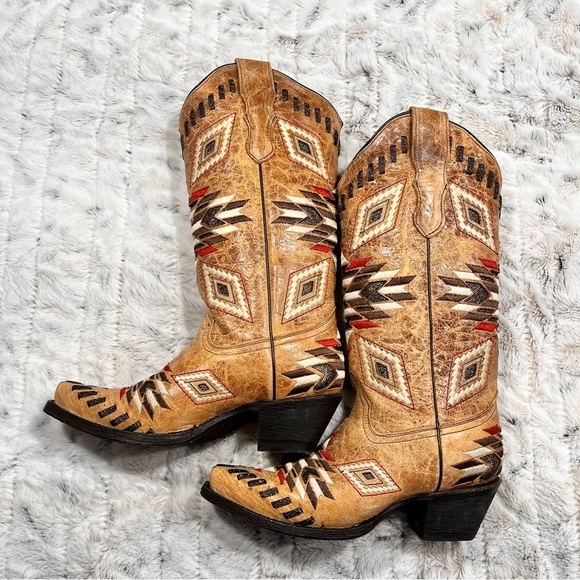 NWOB Corral Antique Saddle Aztec Pattern Boots Sz-5 - Picture 5 of 12
